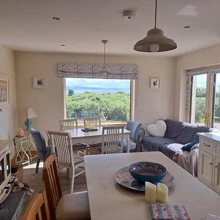 Sioscadh Na Mara Holiday home Spiddal